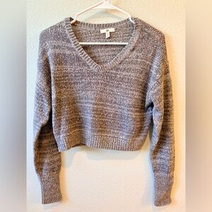 BP Heathered Gray V-Neck Crop Top Sweater